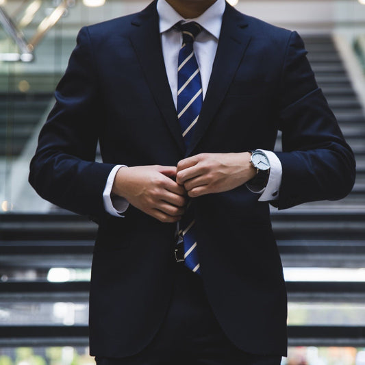 The Ultimate Guide To Suits | Everything You Need To Know About Wearing Suits - Leonard Silver