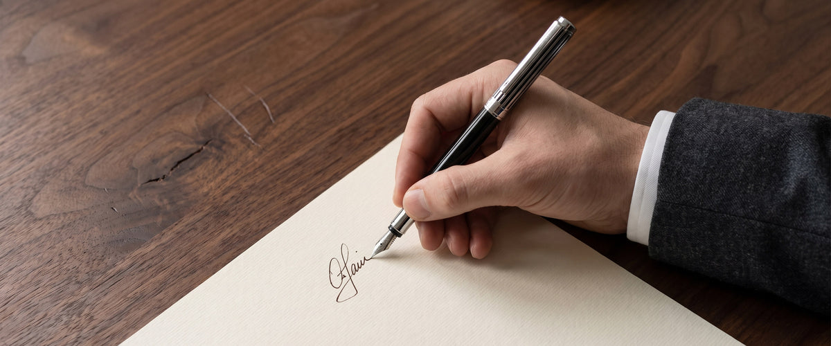 Pens & Desk - Leonard Silver