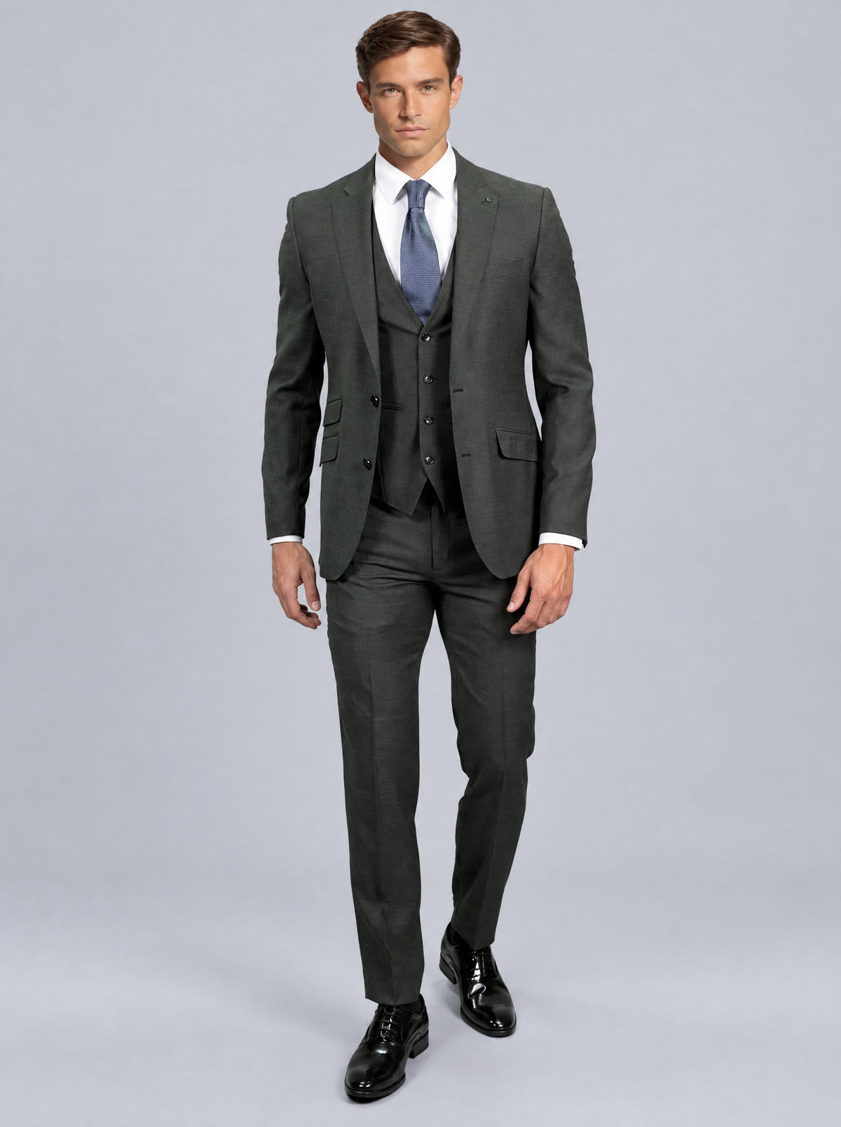 Zignone Green Suit – full length