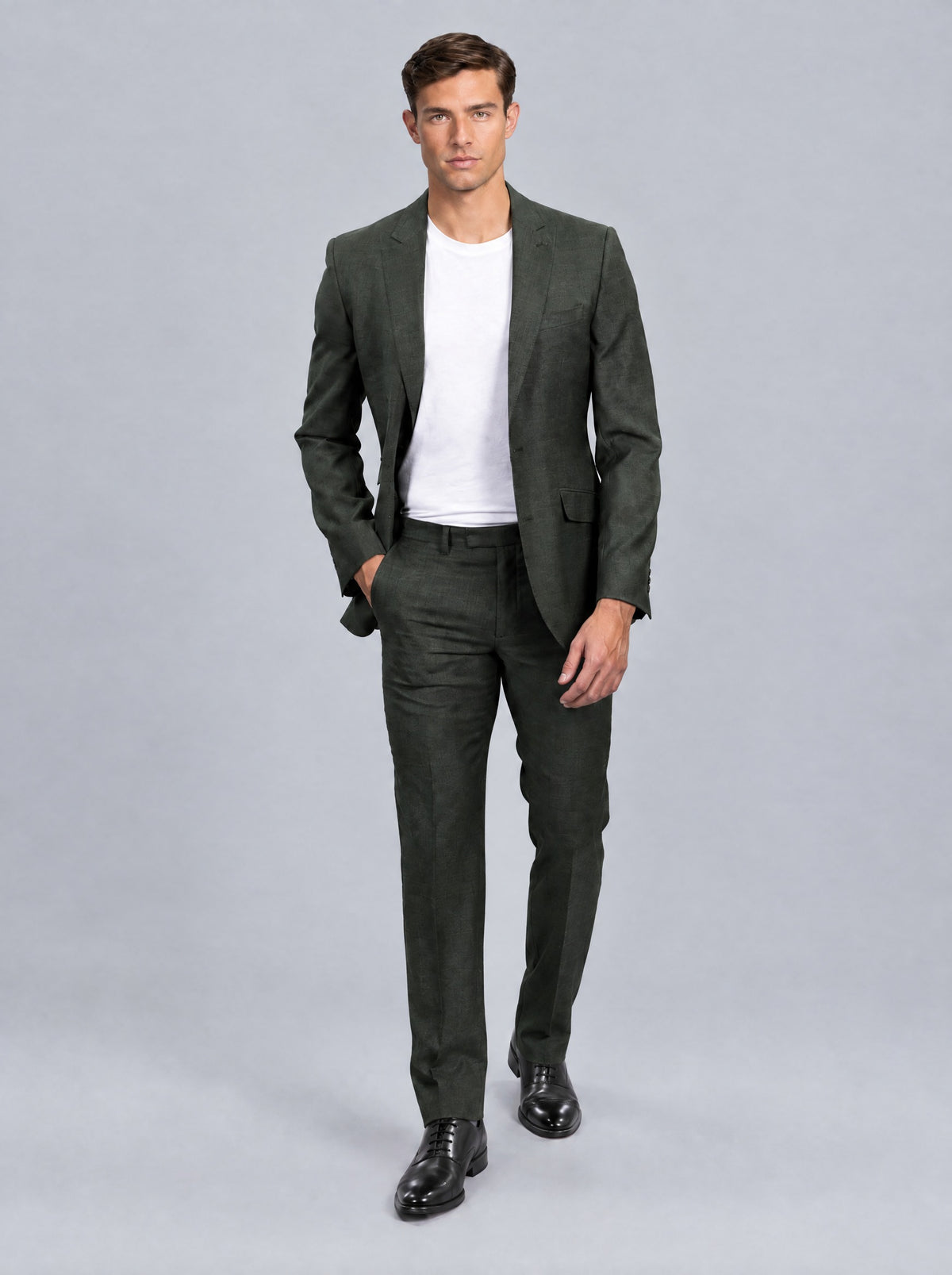 Zignone Green Suit – full length with T-shirt