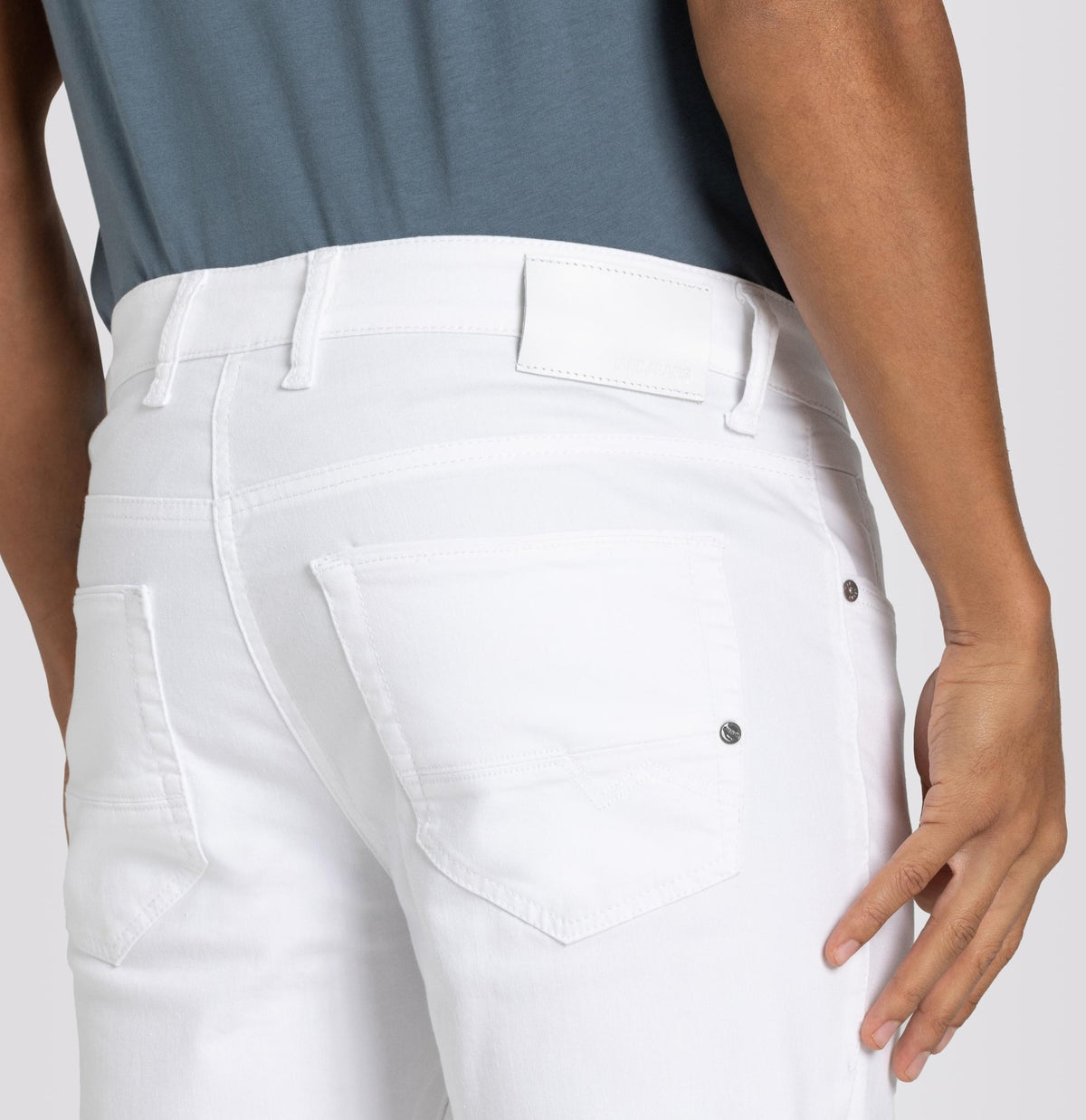 Mac White Arne Pipe Jeans - Mac Jeans