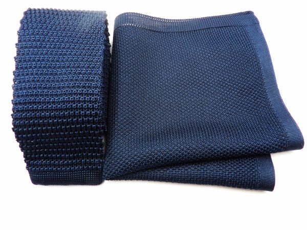 Plain Navy Knitted Silk Pocket Square - Leonard Silver Pocket Squares