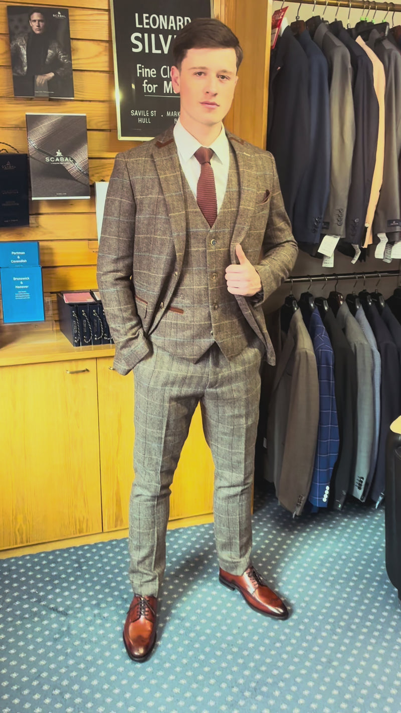 model wearing our Leonard Silver Arthur Brown tweed suit