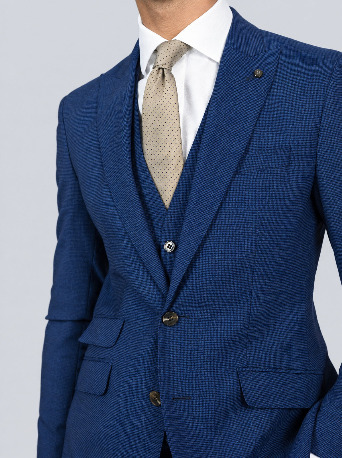 Zignone Blue Puppy Tooth Wool Suit – jacket and lapel detail