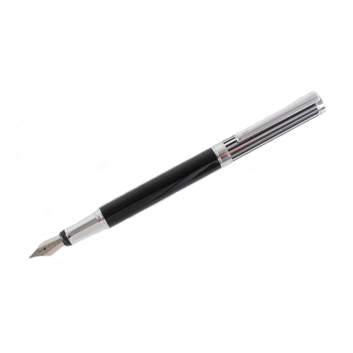 Black And Chrome Lined Fountain Pen - Leonard Silver - full view with nib
